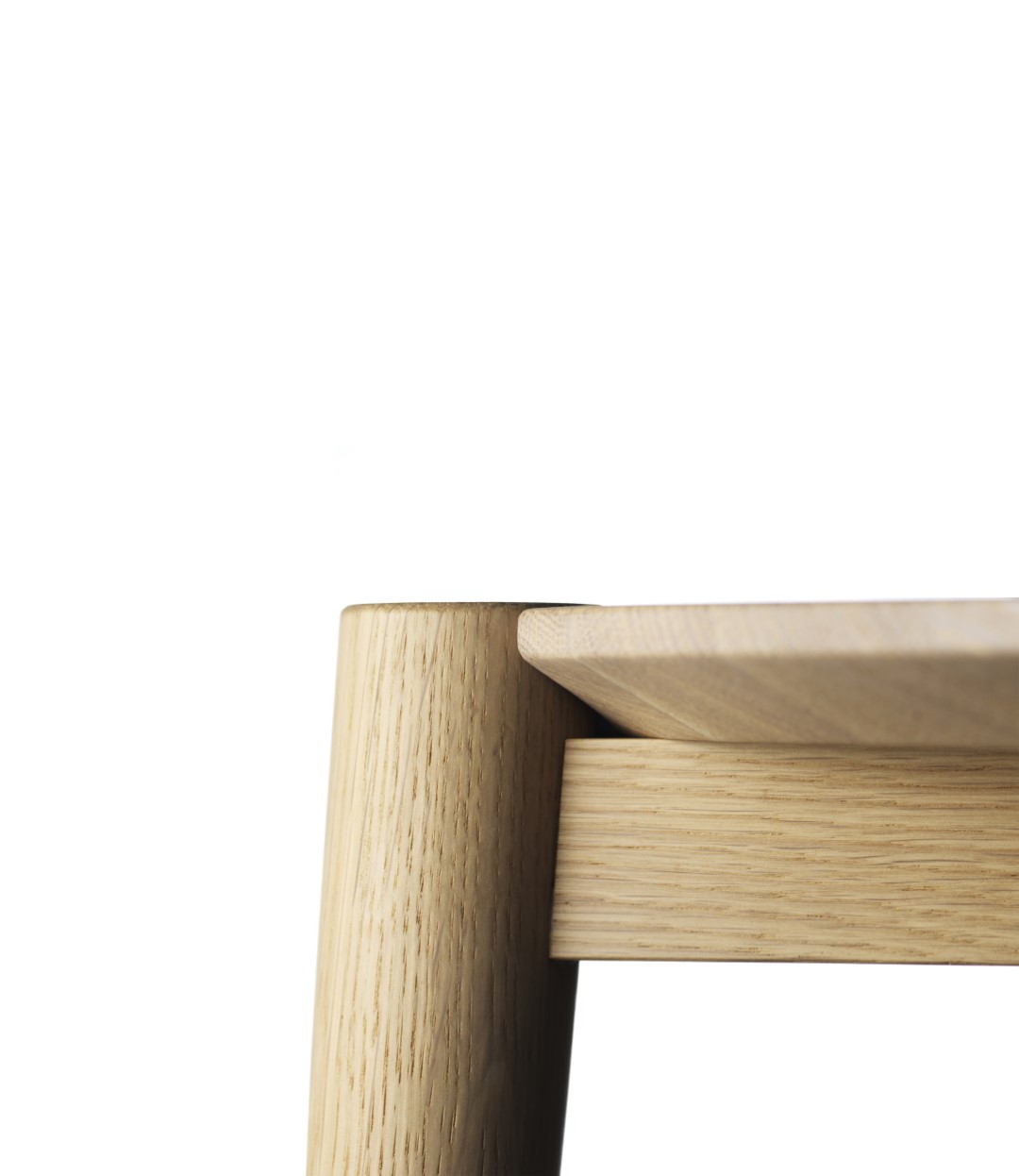 FDB Møbler D102 Søs sohvapöytä Ø55, mattalakattu tammi - Image 3