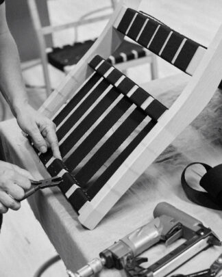 Artek 611 tuolin vyöttäminen