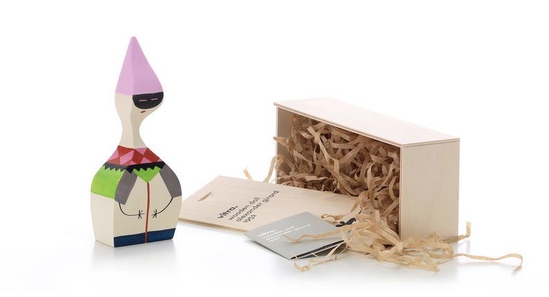 Vitra puinen nukke numero 6 - Image 5