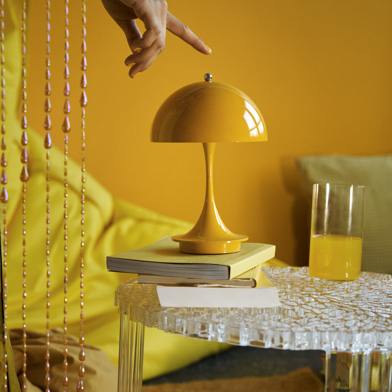 Panthella 160 Portable V3 ladattava pöytävalaisin, keltainen - Image 5