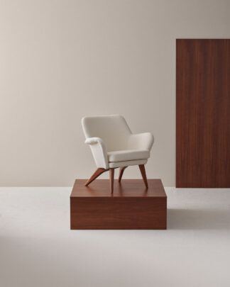 Ornäs Pedro nojatuolin verhoilu